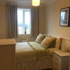 Photo 2: Bright Double Room Available