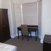 Photo 5: bedroom