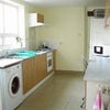 Photo 2: kitchen