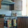 Photo 4: Spacious Kitchen