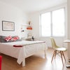 Photo 5: Room 2
