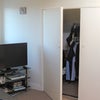 Photo 7: Walk in wardrobe