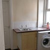 Photo 3: Washroom