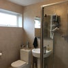 Photo 4: bathroom