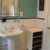 Photo 2: single bedroom's shower room