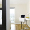 Photo 4: studio 