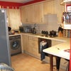 Photo 3: kitchen