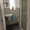 Photo 2: en-suite