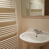 Photo 5: En suite bathroom
