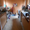 Photo 3: kitchen