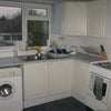 Photo 3: kitchen