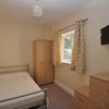 Photo 4: Bedroom