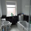 Photo 3: bathroom