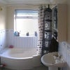 Photo 5: Upstairs bathroom