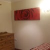 Photo 4: bedroom