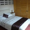 Photo 4: Room 4