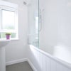 Photo 4: Bathroom