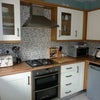 Photo 3: Fully fitted kitchen