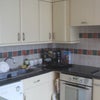 Photo 2: kitchen