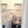 Photo 3: Bathroom