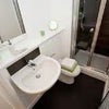 Photo 7: en-suite