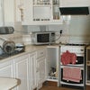 Photo 2: Kitchen