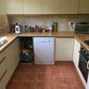 Photo 8: Kitchen 