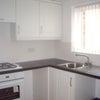 Photo 5: kitchen