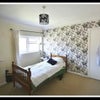 Photo 2: Room 1