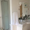 Photo 2: Luxury Bathroom