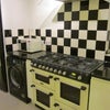 Photo 4: Retro kitchen
