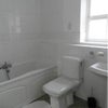 Photo 3: en-suite