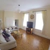 Photo 5: Spacious Living room
