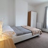 Photo 8: Room 4