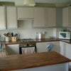 Photo 3: Kitchen
