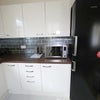 Photo 10: Kitchen