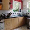 Photo 2: Kitchen / Diner