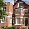 Photo 1: 3 Bed Flat