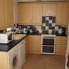 Photo 2: Kitchen