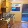Photo 3: kitchen