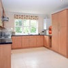 Photo 4: Kitchen