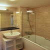 Photo 3: bathroom