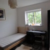 Photo 2: bed unfurnished