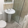 Photo 3: En-suite