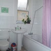 Photo 5: bathroom