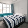 Photo 3: ?520 room