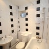 Photo 9: Bath