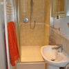 Photo 3: ensuite shower
