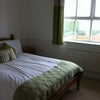 Photo 4: Bedroom