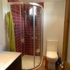 Photo 3: shower room
